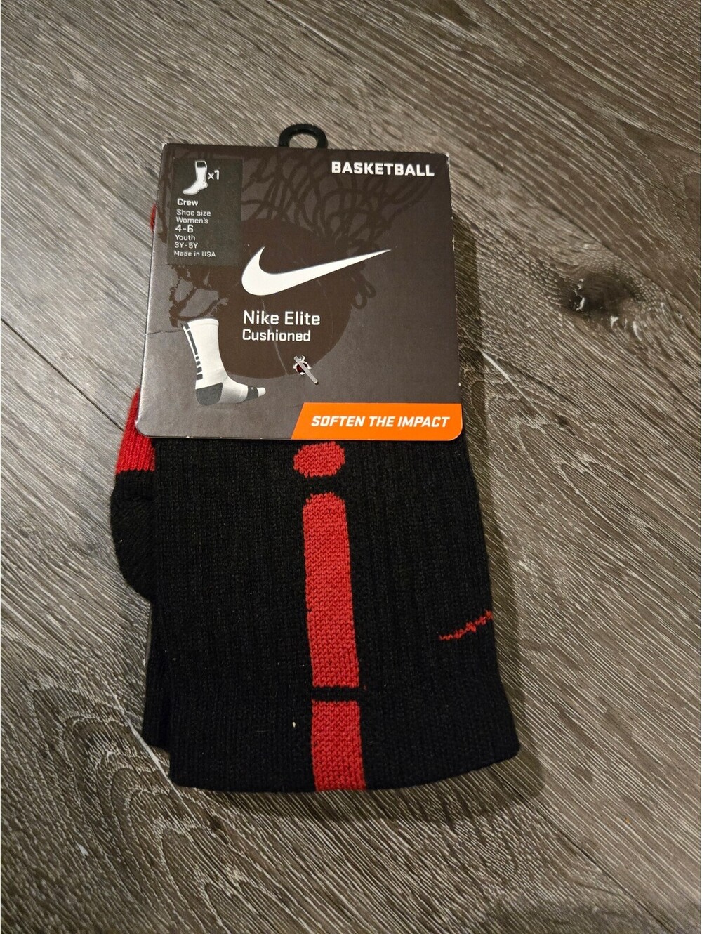 Nike Elite Cushioned Basketball Crew Socks Black Red Size S New